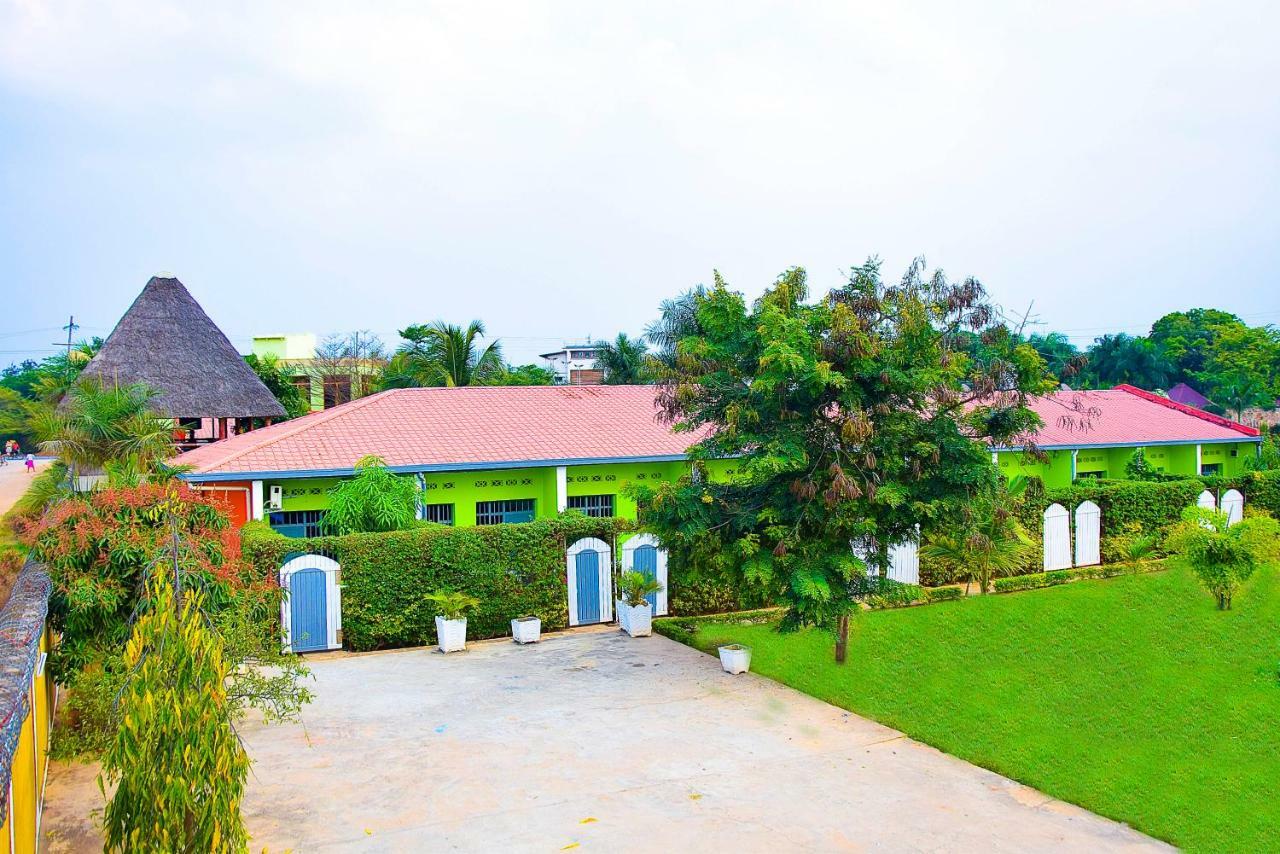 Saint Blaise Hotel Gatumba Exterior foto